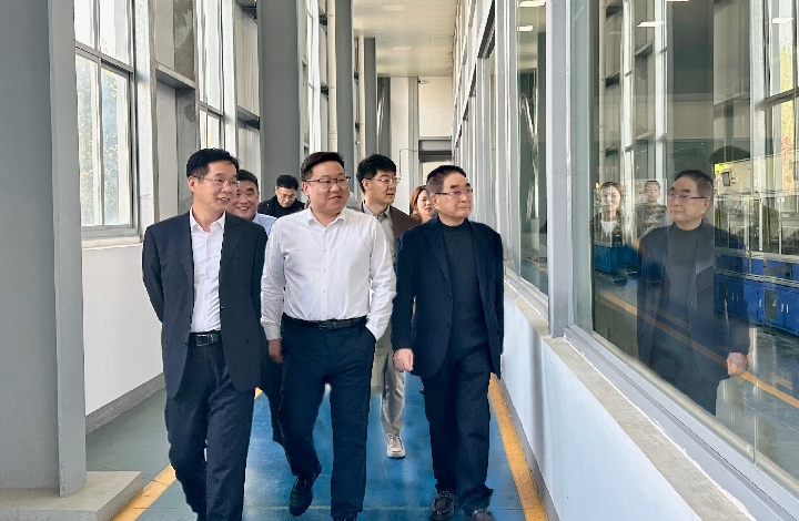 �廪��ѧ��еϵ������������һ�е���˾�ι۵���